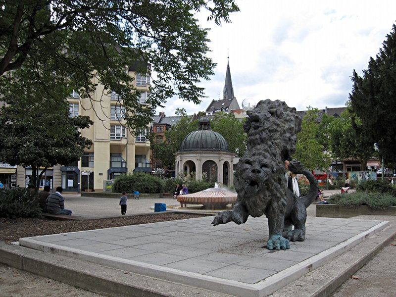 [La sorgente Kochbrunnen a Wiesbaden]