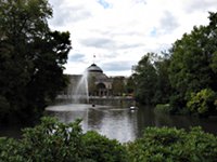 [La Kurhaus, il complesso termale di Wiesbaden]