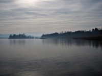[Foto dell'Isolino Virginia sul Lago di Varese]