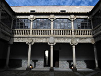 [Cortile interno del Palacio de Polentinos ad Avila]