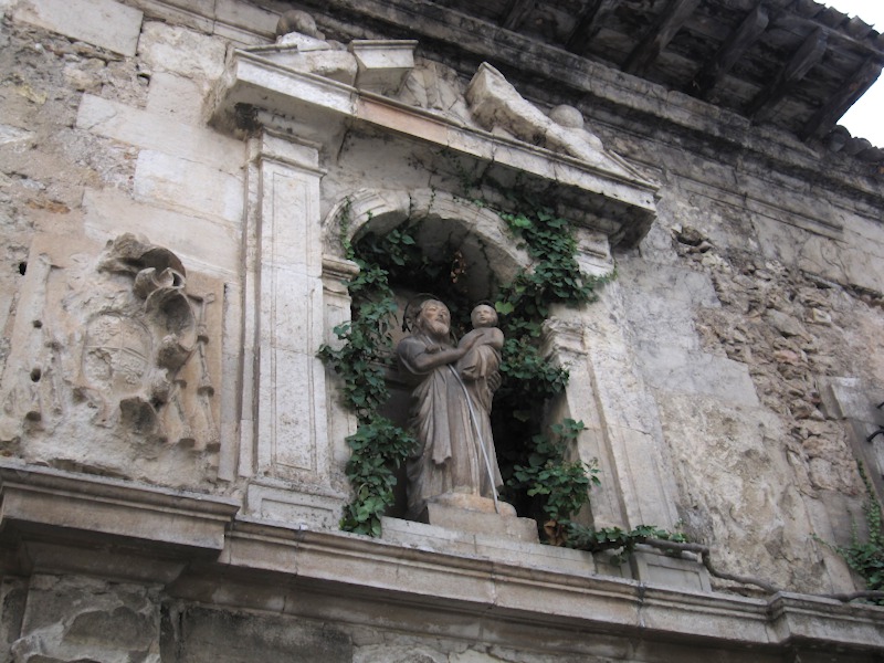 [Particolare della facciata del Colegio de San Jose a Cuenca]