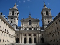 [Facciata della basilica dell'Escorial]